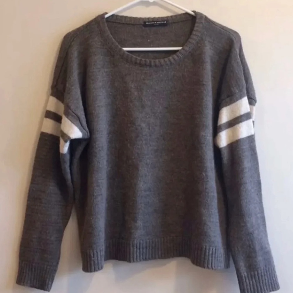Brandy Melville gray varsity crew neck